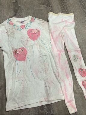 Vintage Girls White Pink Heart Flower hand decorated Set with Floral Appliqué M
